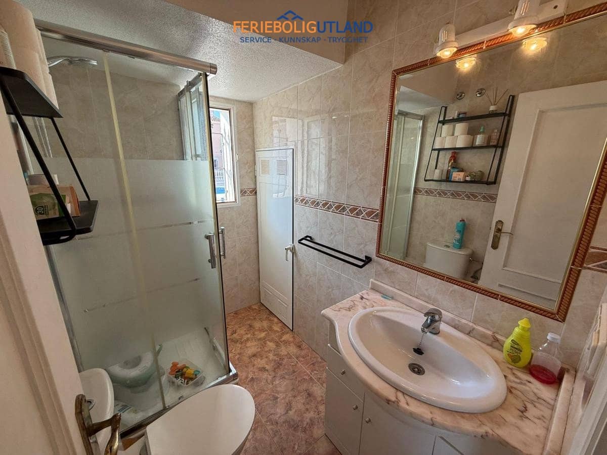 Pareado de 2 habitaciones en Torre de la Horadada en venta con piscina garaje - 254.900 € (Ref: 10006953)
