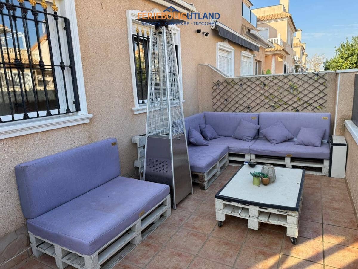 Pareado de 2 habitaciones en Torre de la Horadada en venta con piscina garaje - 254.900 € (Ref: 10006953)
