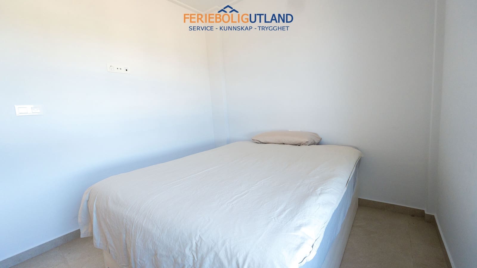3 Zimmer Apartment zu verkaufen in El Raso mit Pool Garage - 379.000 € (Ref: 10006955)