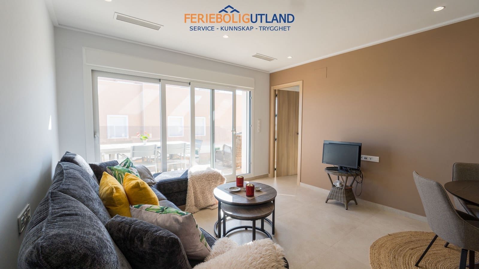 3 Zimmer Apartment zu verkaufen in El Raso mit Pool Garage - 379.000 € (Ref: 10006955)