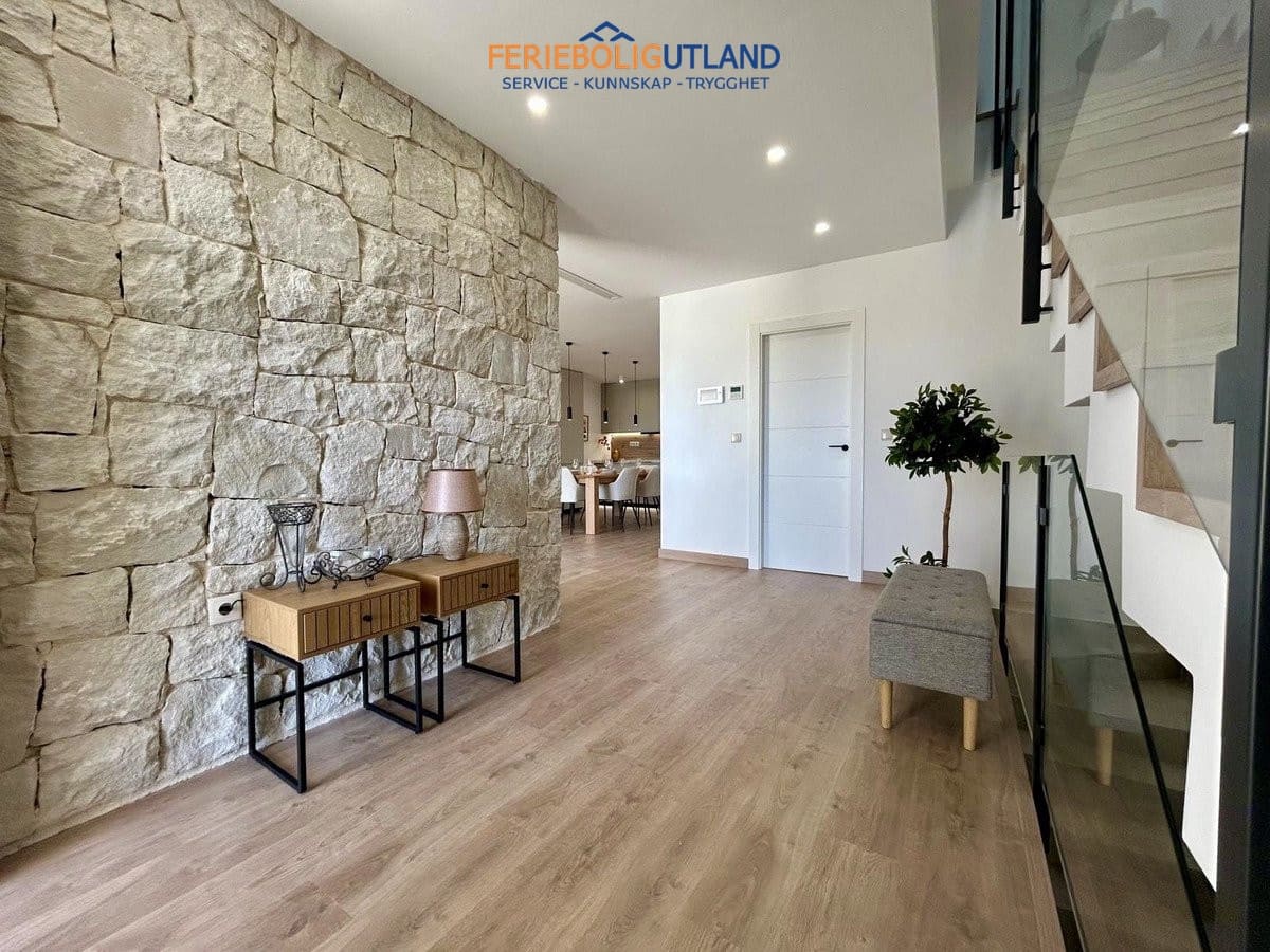 3 slaapkamer Huis te koop in Dolores met zwembad garage - € 395.000 (Ref: 10006956)