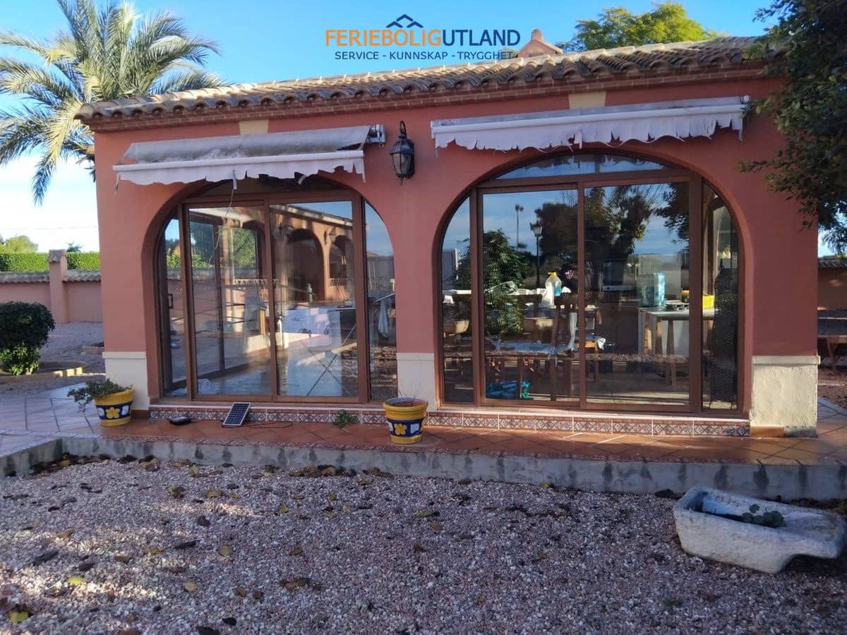 5 Zimmer Villa zu verkaufen in Dolores mit Pool Garage - 550.000 € (Ref: 10006957)