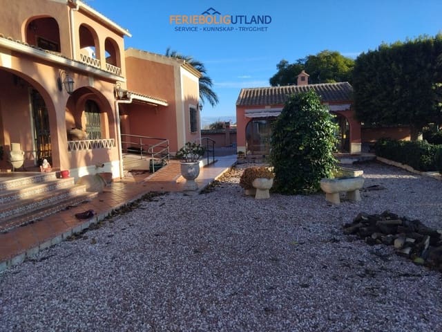 5 Zimmer Villa zu verkaufen in Dolores mit Pool Garage - 550.000 € (Ref: 10006957)