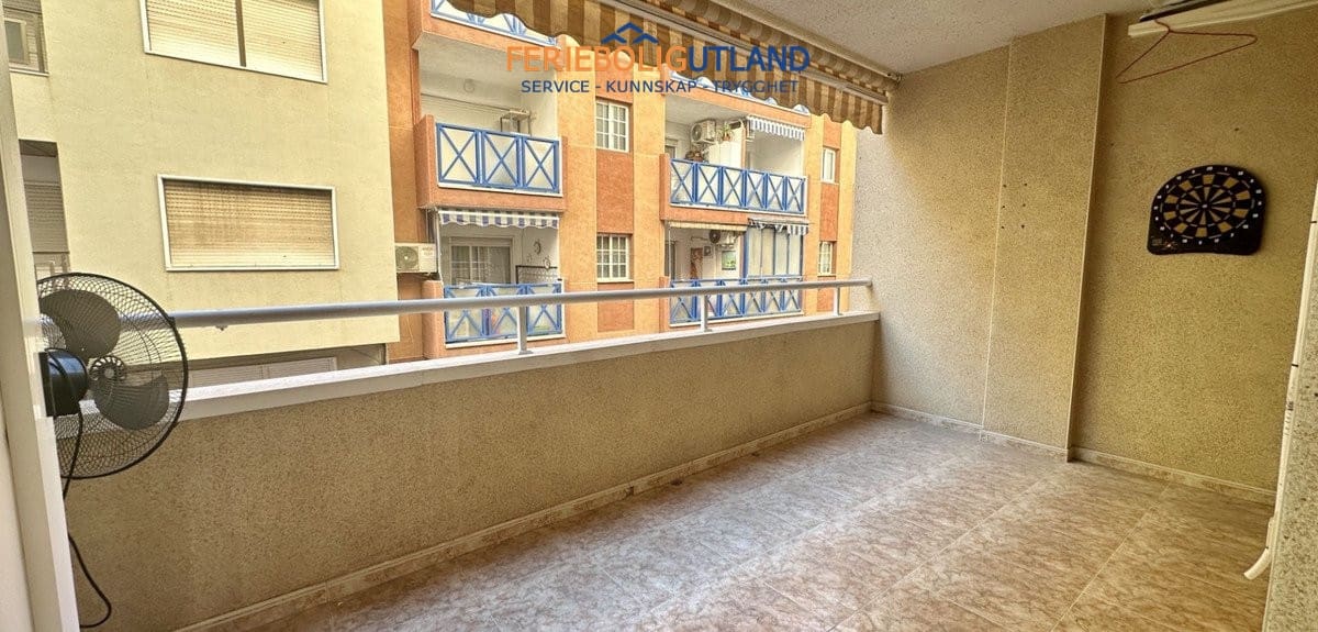 2 soverom Leilighet til salgs i Torrevieja - € 149 000 (Ref: 10006958)
