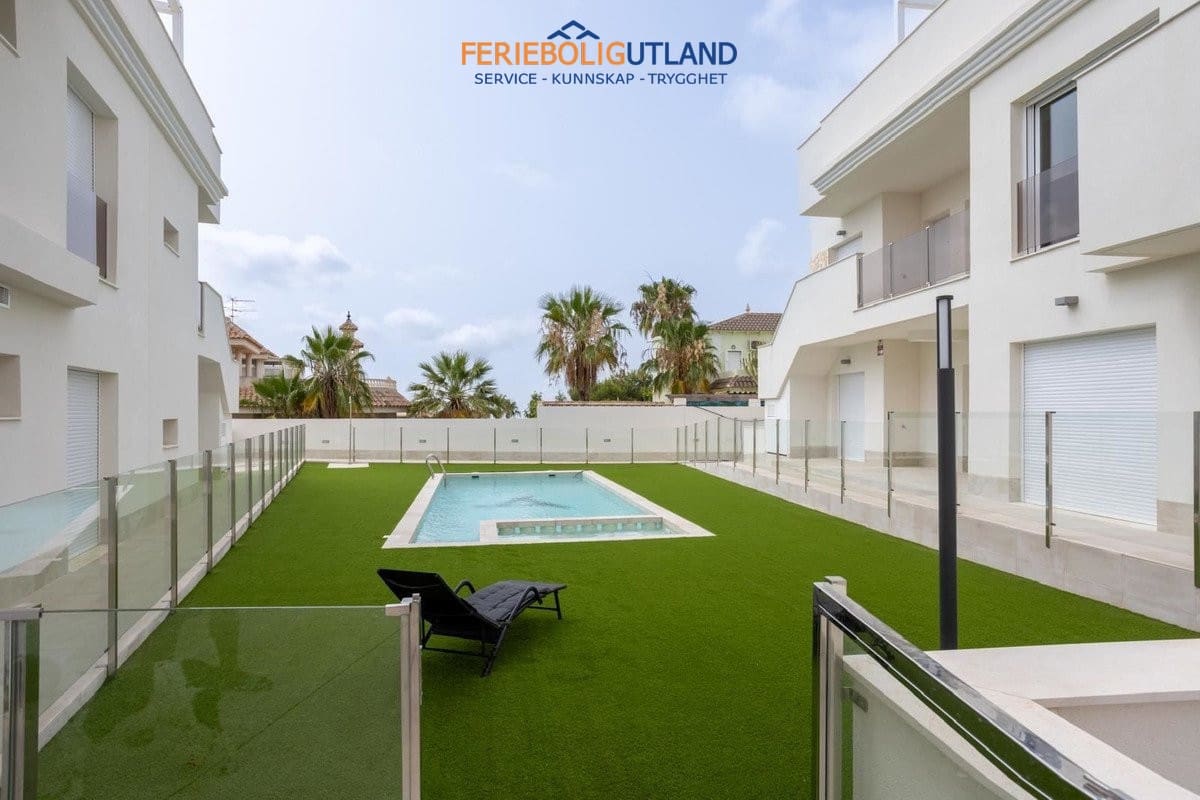 2 camera da letto Attico in vendita in San Miguel de Salinas con piscina garage - 299.500 € (Rif: 10006959)