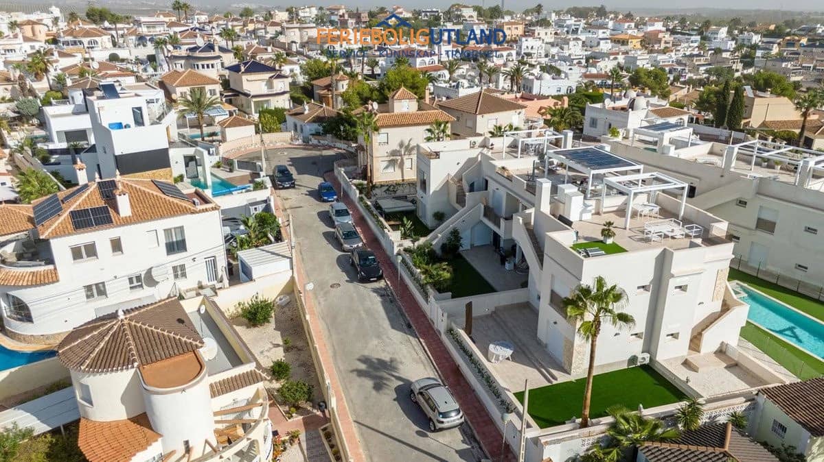 2 camera da letto Attico in vendita in San Miguel de Salinas con piscina garage - 299.500 € (Rif: 10006959)