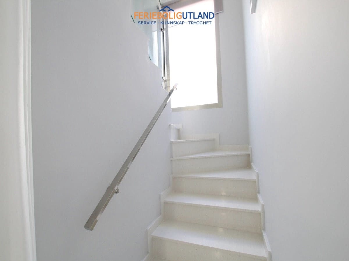 3 soveværelse Villa til salg i Villamartin med swimmingpool garage - € 375.000 (Ref: 10006960)