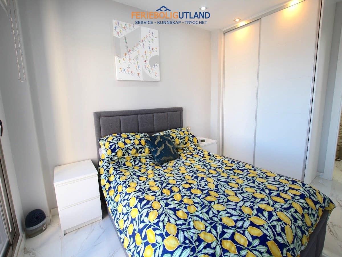 3 soveværelse Villa til salg i Villamartin med swimmingpool garage - € 375.000 (Ref: 10006960)