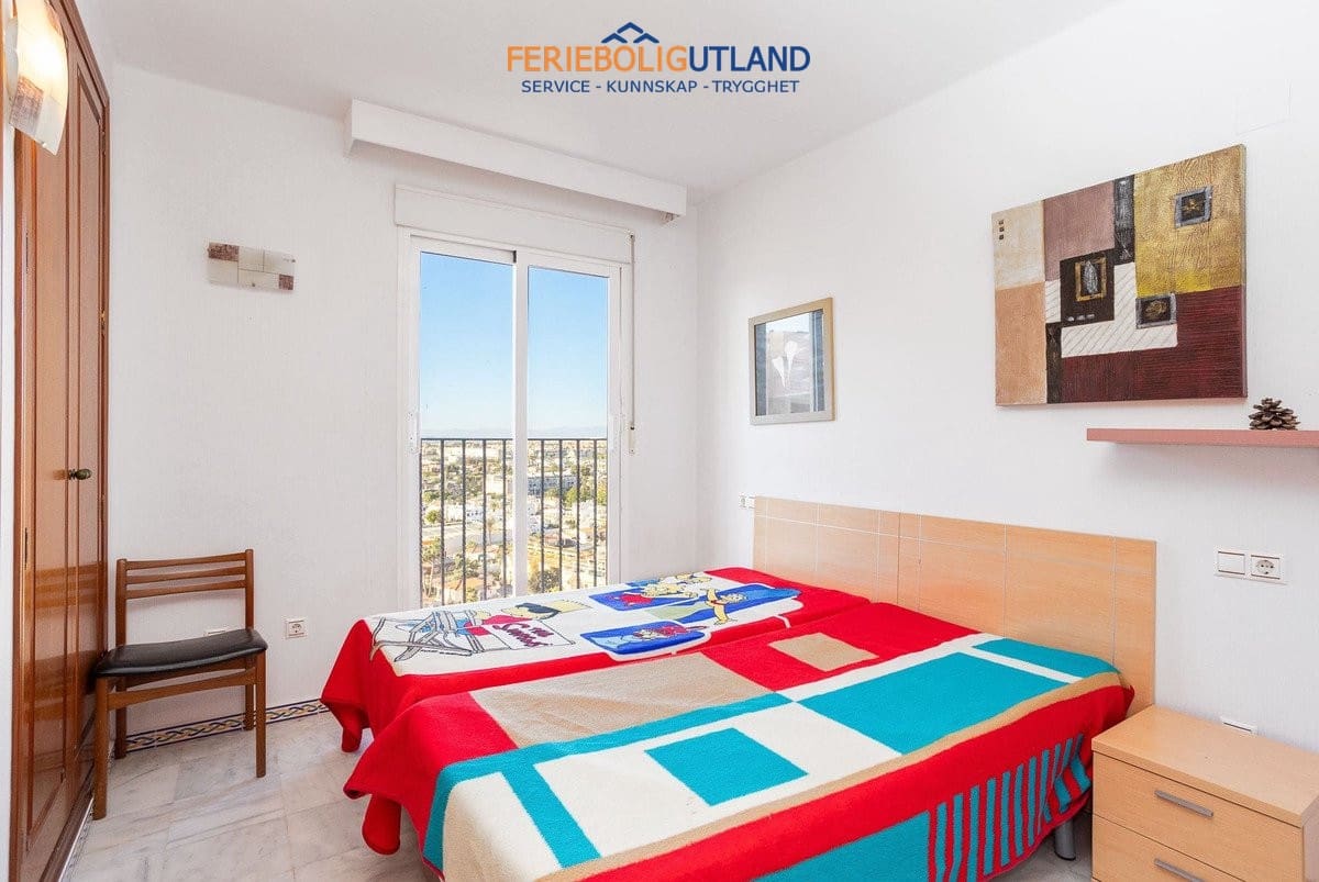 3 soverom Leilighet til salgs i Torrevieja med svømmebasseng - € 259 000 (Ref: 10006967)