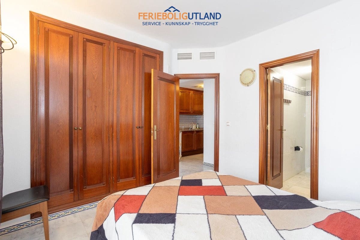 3 soverom Leilighet til salgs i Torrevieja med svømmebasseng - € 259 000 (Ref: 10006967)