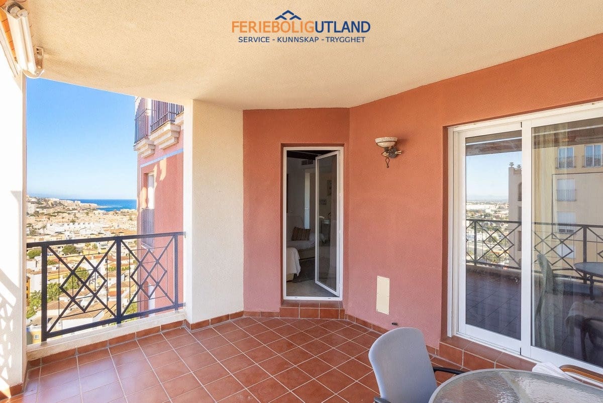 3 soverom Leilighet til salgs i Torrevieja med svømmebasseng - € 259 000 (Ref: 10006967)