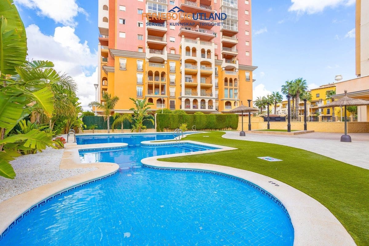 3 soverom Leilighet til salgs i Torrevieja med svømmebasseng - € 259 000 (Ref: 10006967)