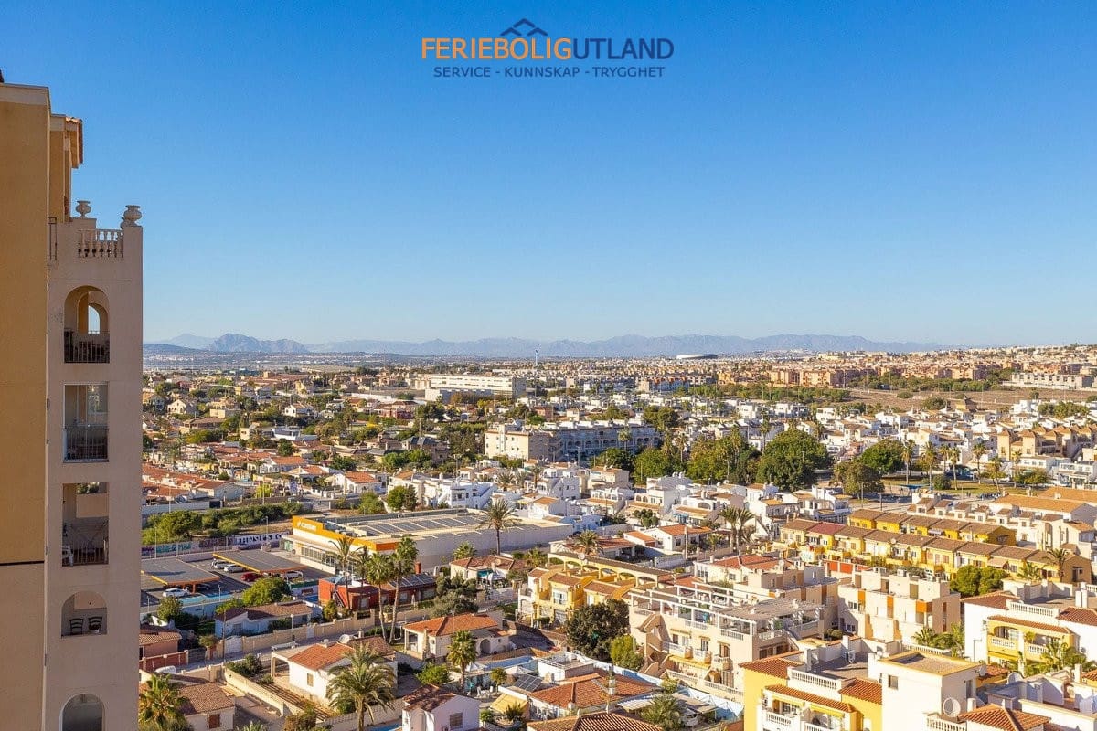 3 soverom Leilighet til salgs i Torrevieja med svømmebasseng - € 259 000 (Ref: 10006967)