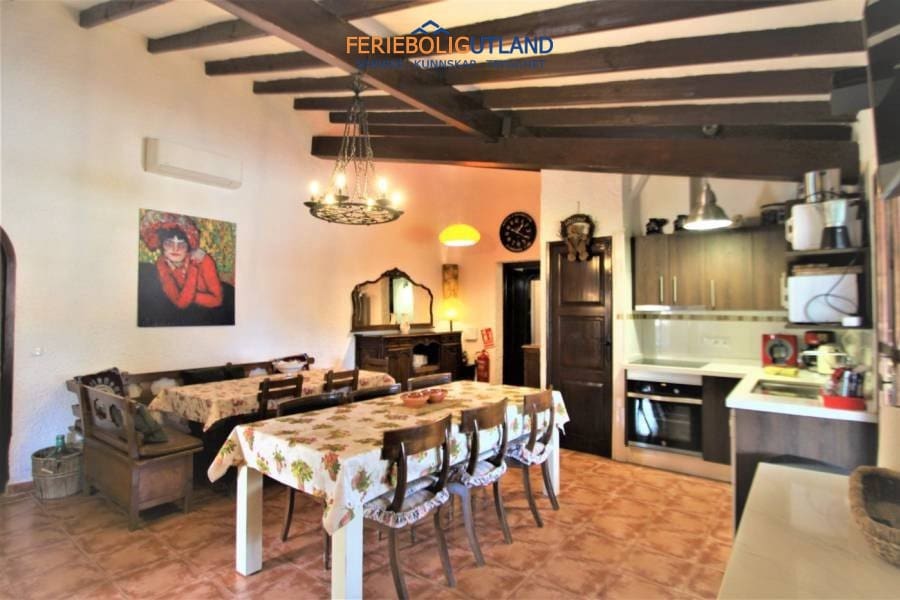 9 Zimmer Villa zu verkaufen in Cabo Roig mit Pool Garage - 674.000 € (Ref: 10006968)