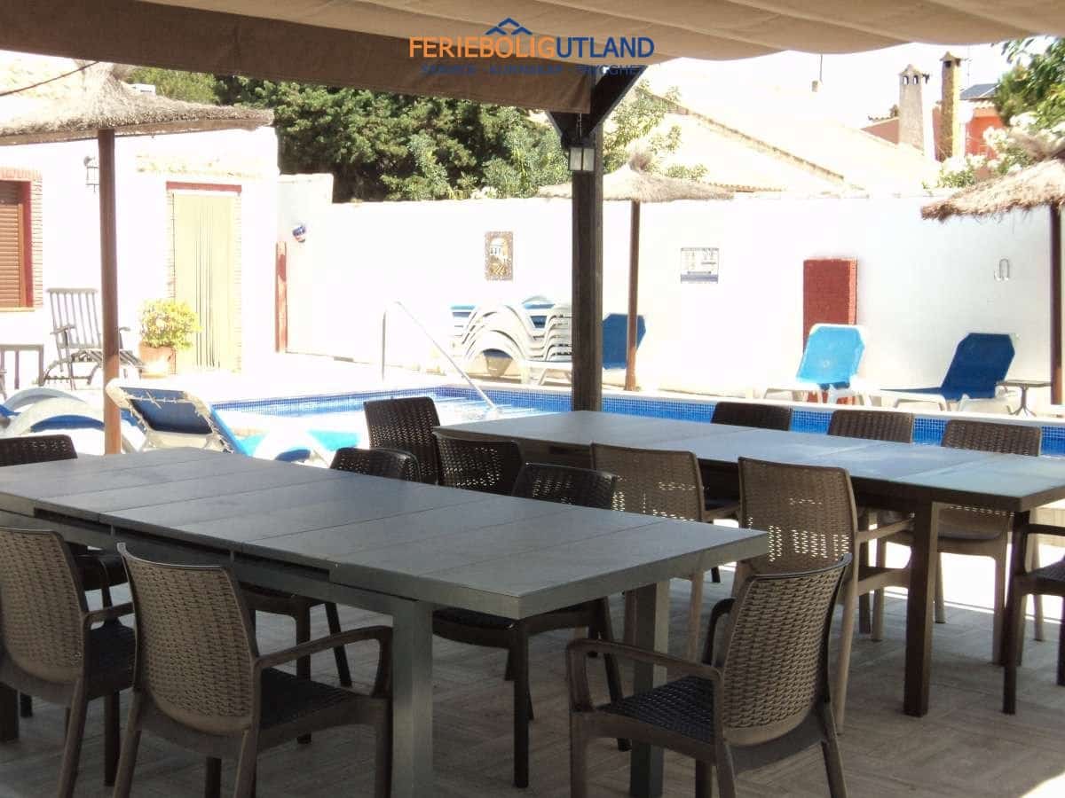 9 Zimmer Villa zu verkaufen in Cabo Roig mit Pool Garage - 674.000 € (Ref: 10006968)