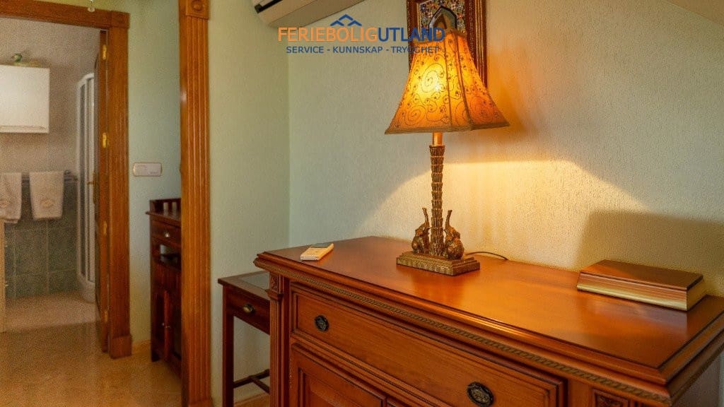2 sypialnia Willa na sprzedaż w Los Balcones z basenem garażem - 290 000 € (Ref: 10006969)
