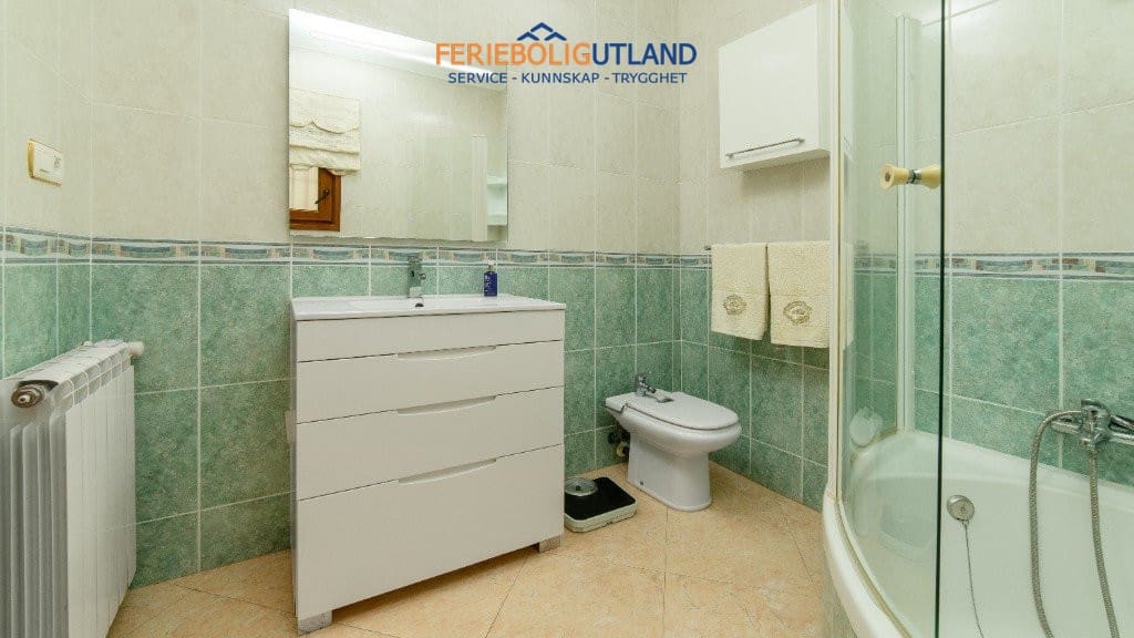 2 sypialnia Willa na sprzedaż w Los Balcones z basenem garażem - 290 000 € (Ref: 10006969)