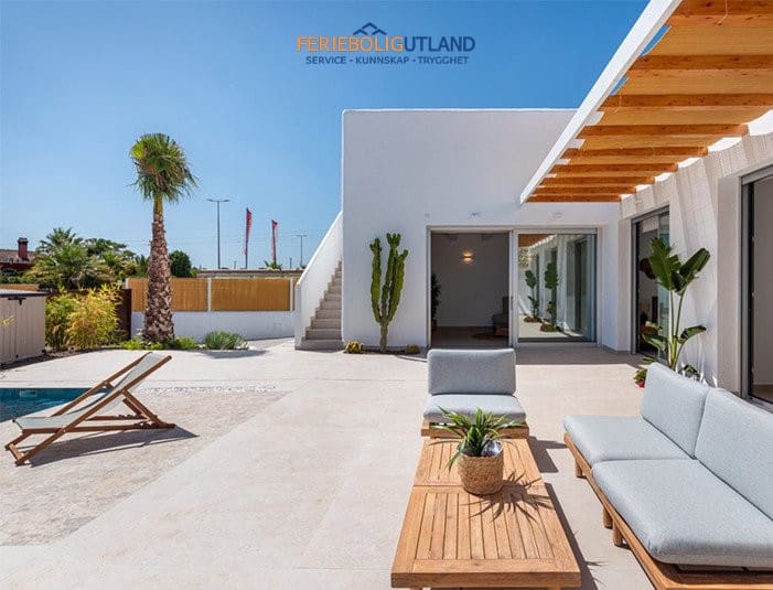 3 slaapkamer Halfvrijstaande villa te koop in Dolores met zwembad garage - € 459.900 (Ref: 10006970)