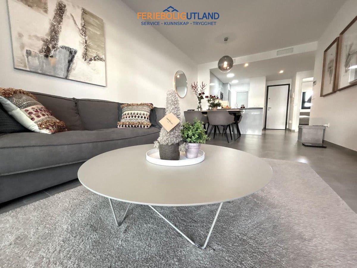 2 sypialnia Apartament na sprzedaż w Playa Flamenca z basenem - 420 000 € (Ref: 10006975)