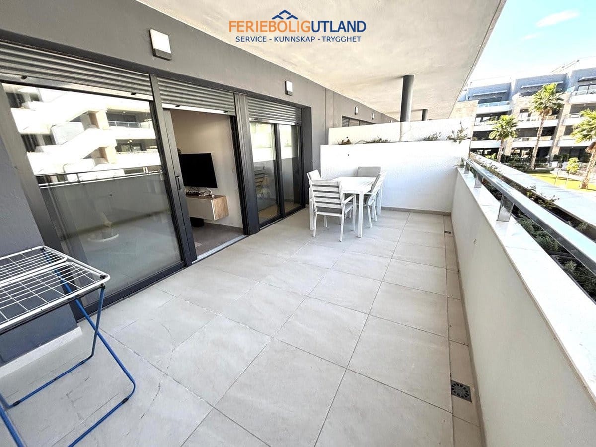 2 sypialnia Apartament na sprzedaż w Playa Flamenca z basenem - 420 000 € (Ref: 10006975)