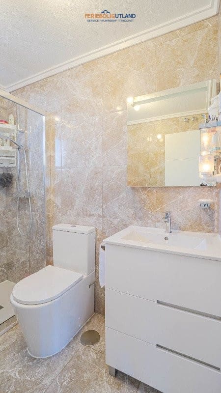 2 soverom Villa til salgs i Los Altos med svømmebasseng garasje - € 245 000 (Ref: 10006976)