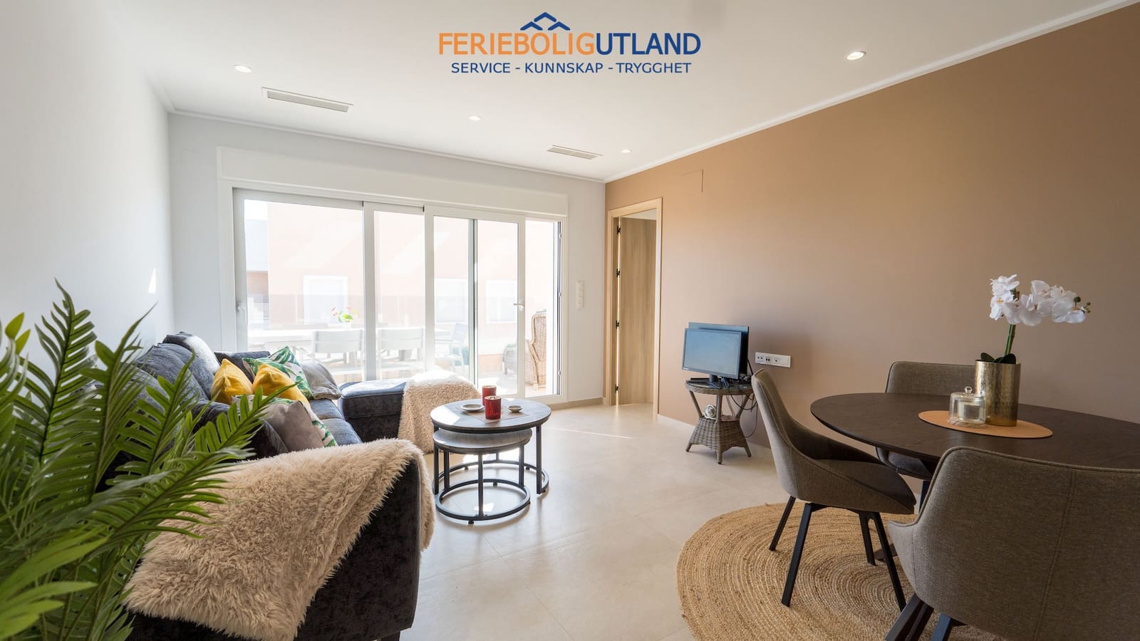 Ático de 3 habitaciones en El Raso en venta con piscina garaje - 379.000 € (Ref: 10006983)