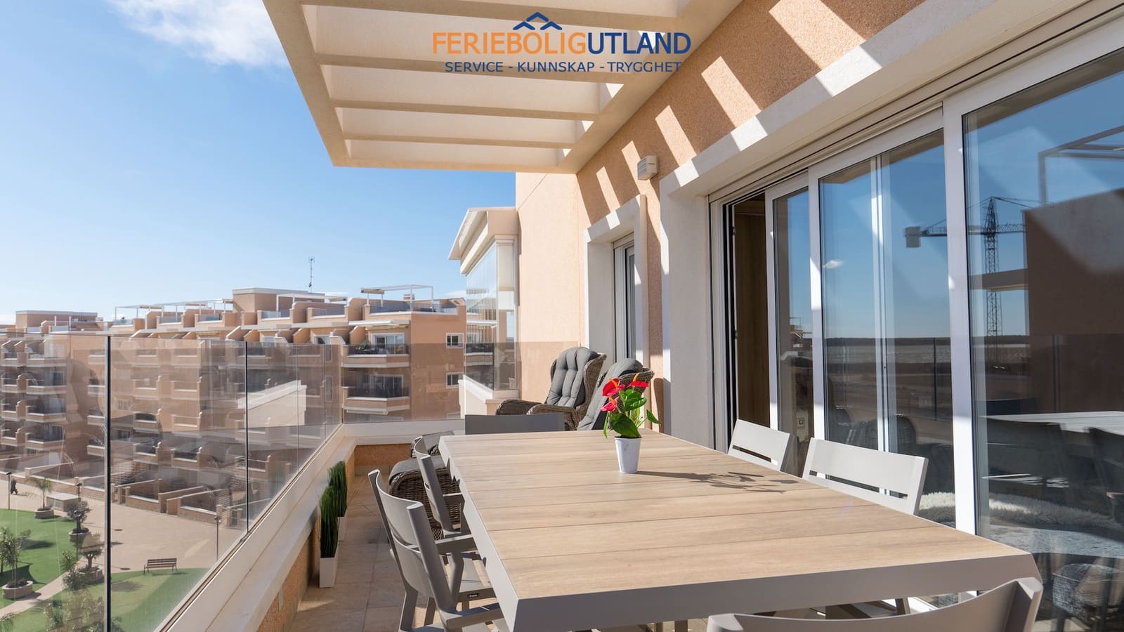 Ático de 3 habitaciones en El Raso en venta con piscina garaje - 379.000 € (Ref: 10006983)