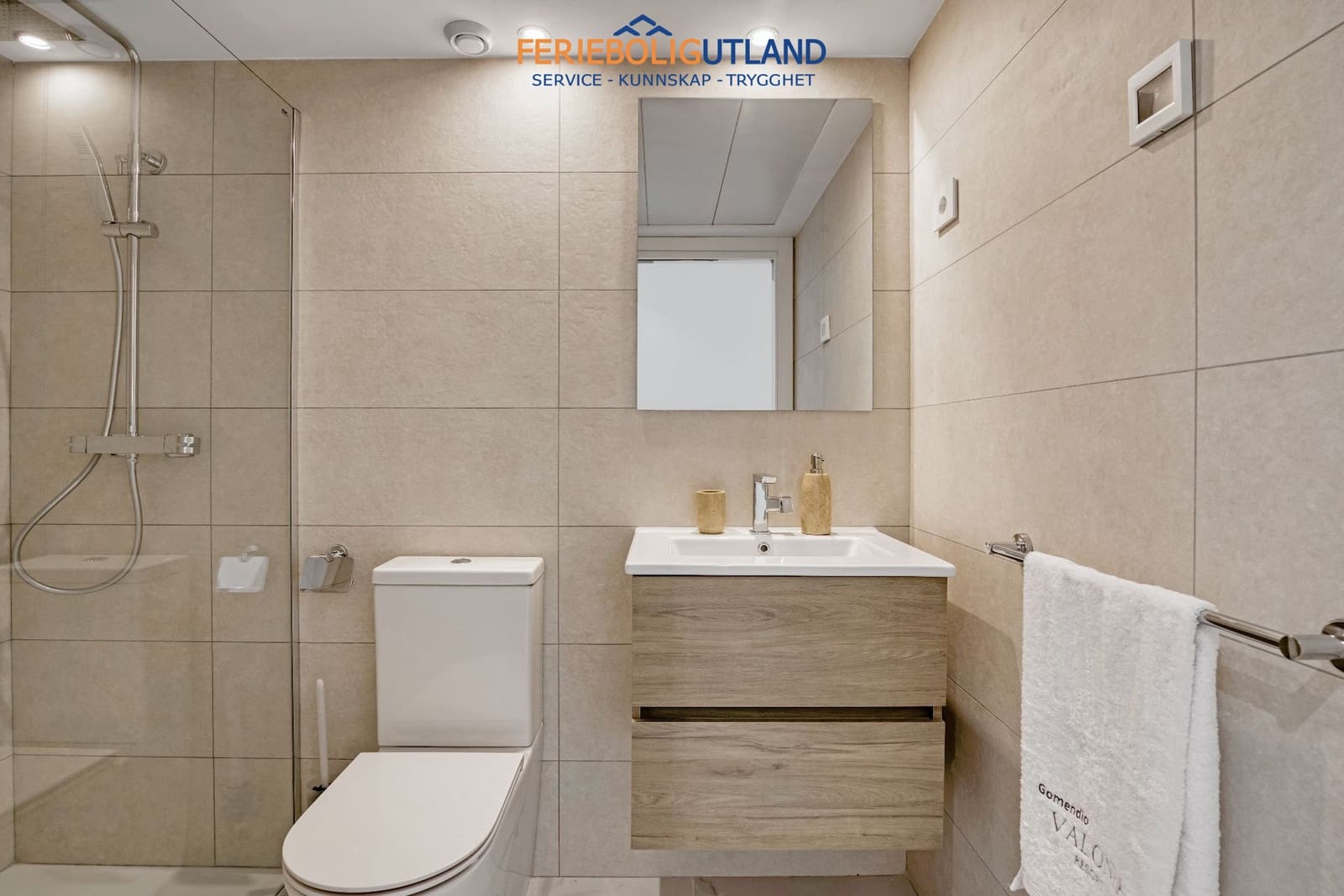 2 bedroom Apartment for sale in Orihuela Costa with pool garage - € 350,000 (Ref: 10006984)