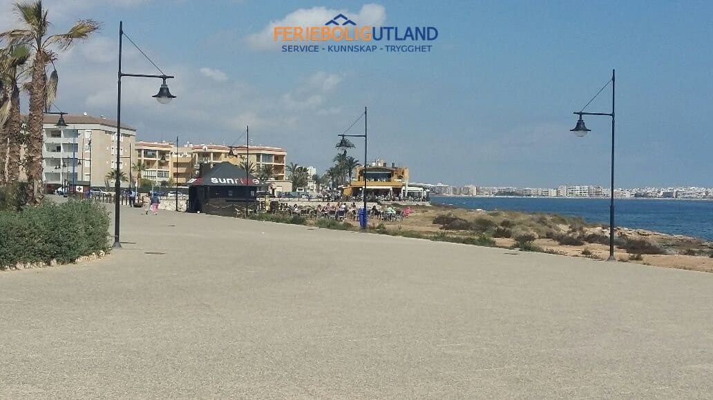 2 bedroom Apartment for sale in Orihuela Costa with pool garage - € 350,000 (Ref: 10006984)
