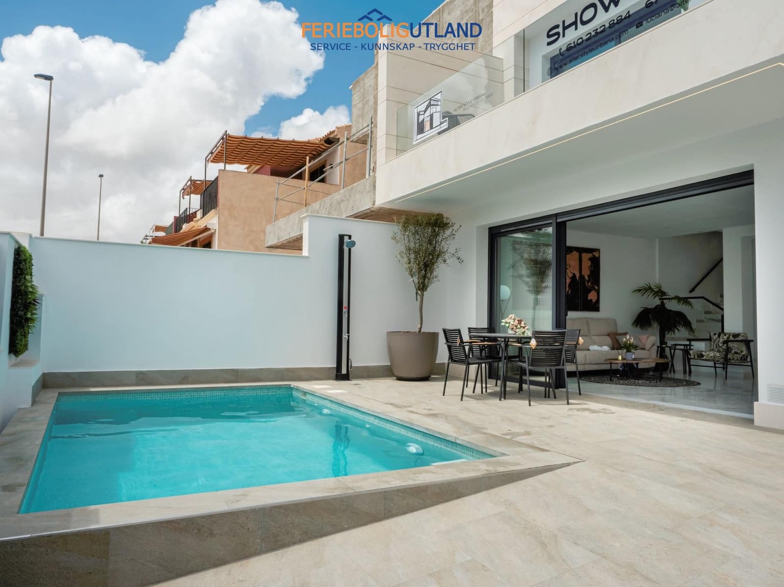 3 soverom Villa til salgs i San Pedro del Pinatar med svømmebasseng garasje - € 465 000 (Ref: 10006987)
