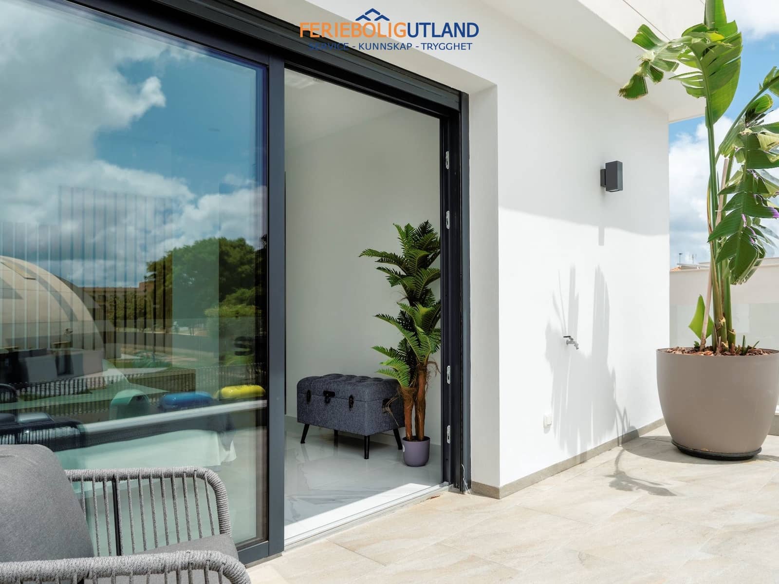 3 soverom Villa til salgs i San Pedro del Pinatar med svømmebasseng garasje - € 465 000 (Ref: 10006987)