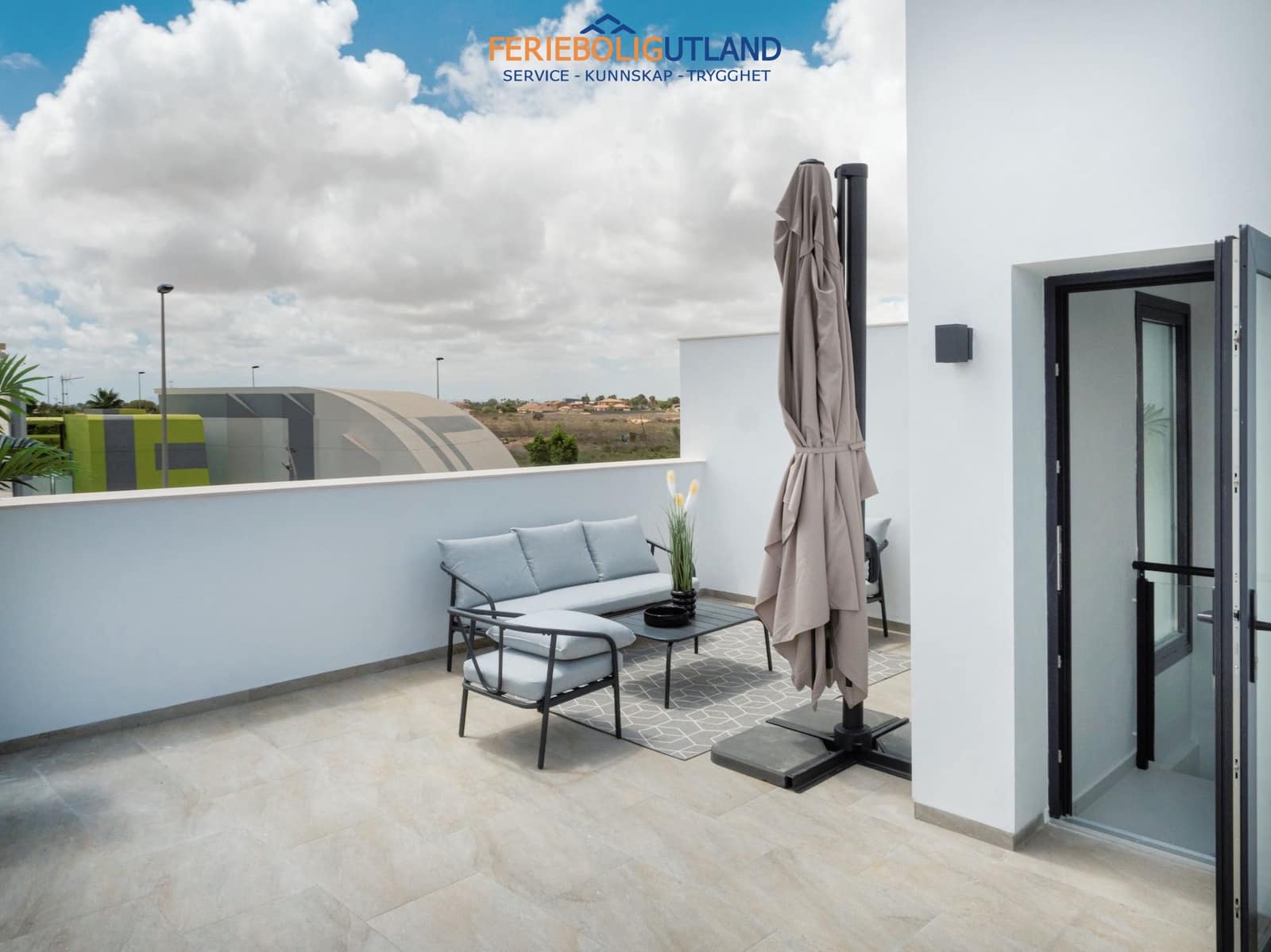 3 soverom Villa til salgs i San Pedro del Pinatar med svømmebasseng garasje - € 465 000 (Ref: 10006987)