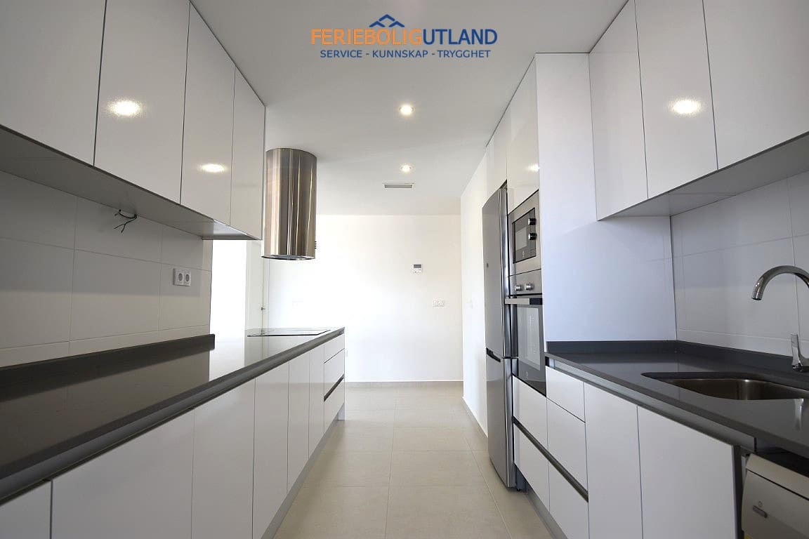Ático de 3 habitaciones en San Miguel de Salinas en venta con piscina garaje - 390.000 € (Ref: 10006988)