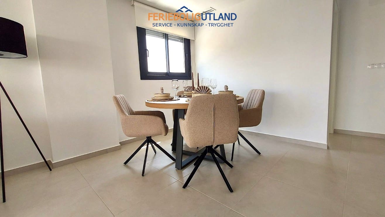 Ático de 3 habitaciones en San Miguel de Salinas en venta con piscina garaje - 390.000 € (Ref: 10006988)