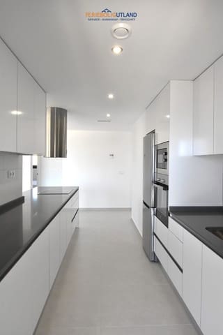 Ático de 3 habitaciones en San Miguel de Salinas en venta con piscina garaje - 390.000 € (Ref: 10006988)