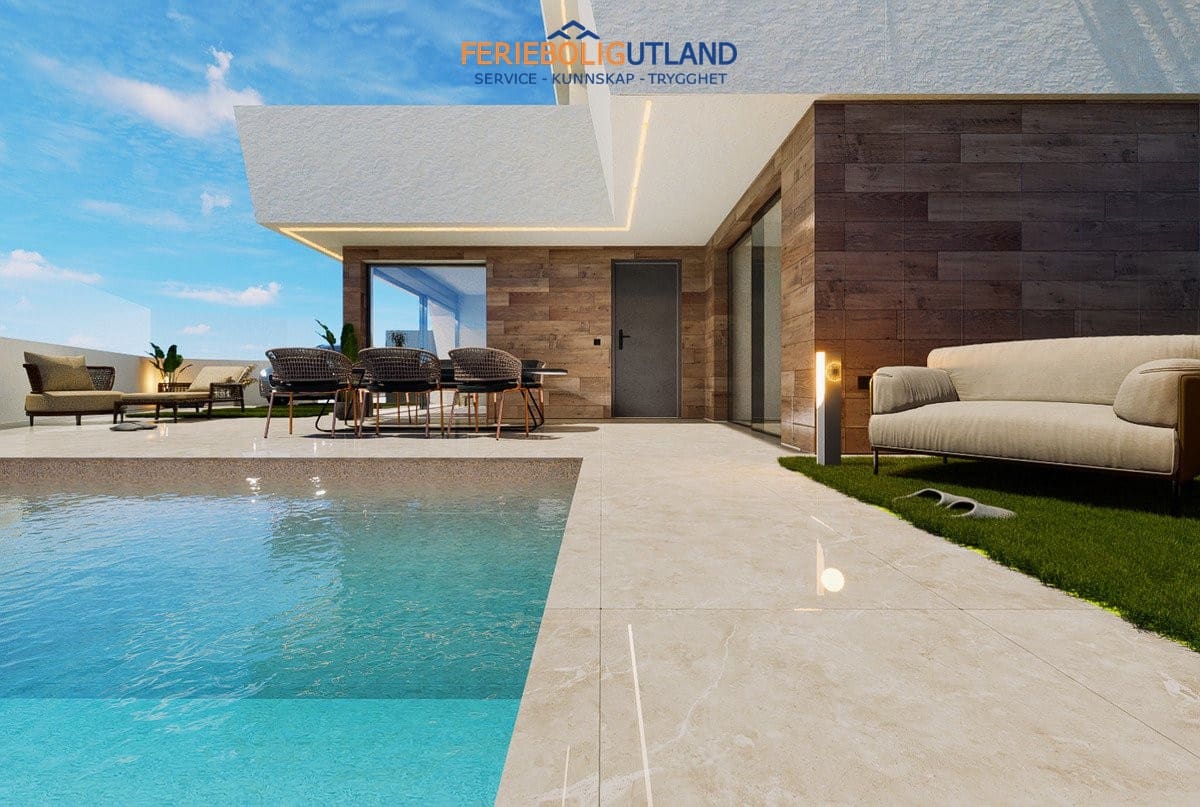 3 bedroom Villa for sale in San Pedro del Pinatar with pool garage - € 519,950 (Ref: 10006990)