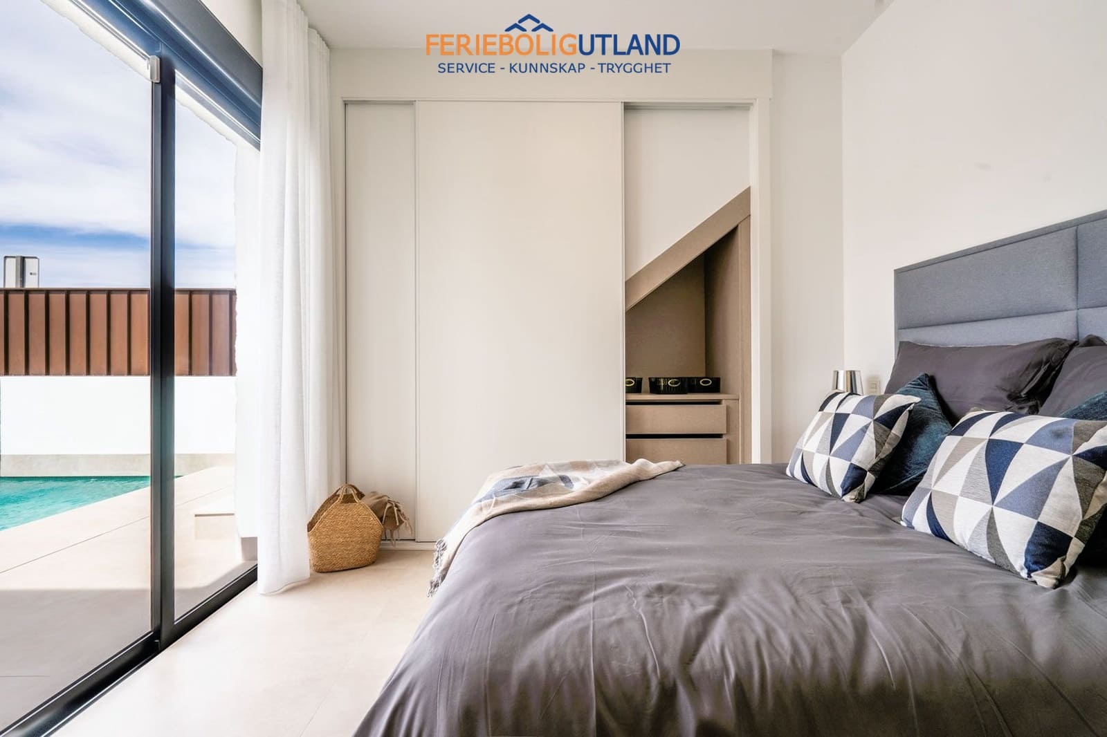 3 chambre Villa/Maison à vendre à Roldan avec piscine garage - 379 950 € (Ref: 10006991)