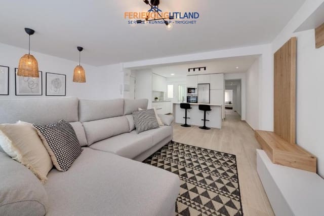 3 soverom Leilighet til salgs i Las Piscinas Naturales, Torrevieja - € 249 900 (Ref: 10006994)