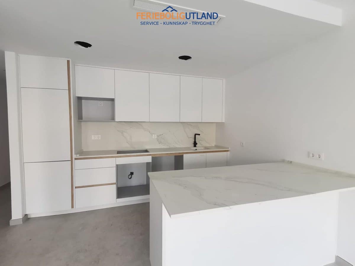 3 chambre Appartement à vendre à Torrevieja avec piscine garage - 370 000 € (Ref: 10006995)