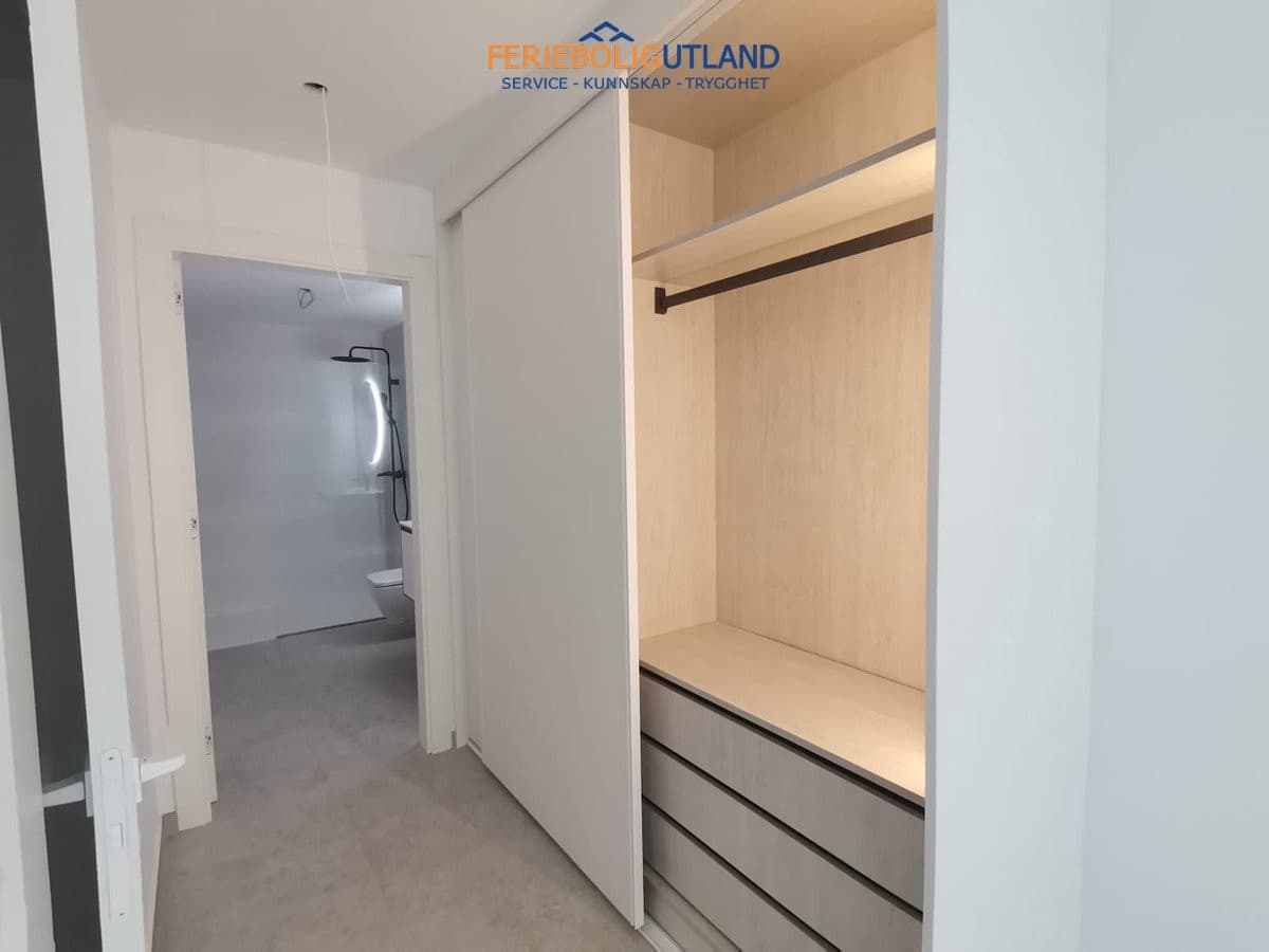 3 chambre Appartement à vendre à Torrevieja avec piscine garage - 370 000 € (Ref: 10006995)