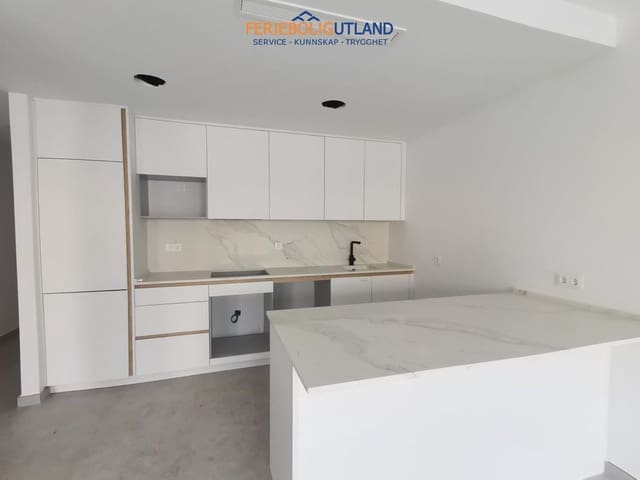 3 soveværelse Lejlighed til salg i Aguas Nuevas, Torrevieja med swimmingpool garage - € 300.000 (Ref: 10006995)