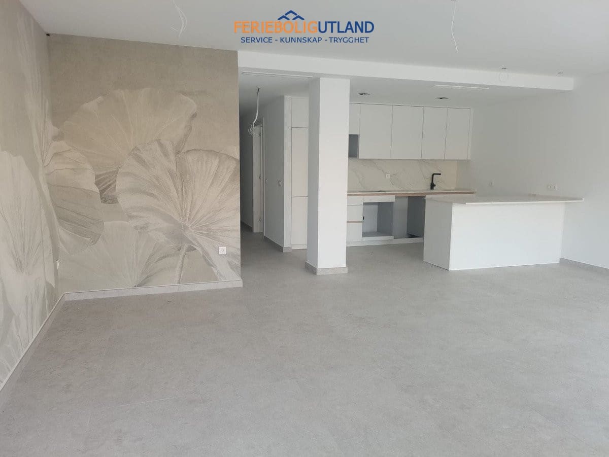 3 chambre Appartement à vendre à Torrevieja avec piscine garage - 370 000 € (Ref: 10006995)