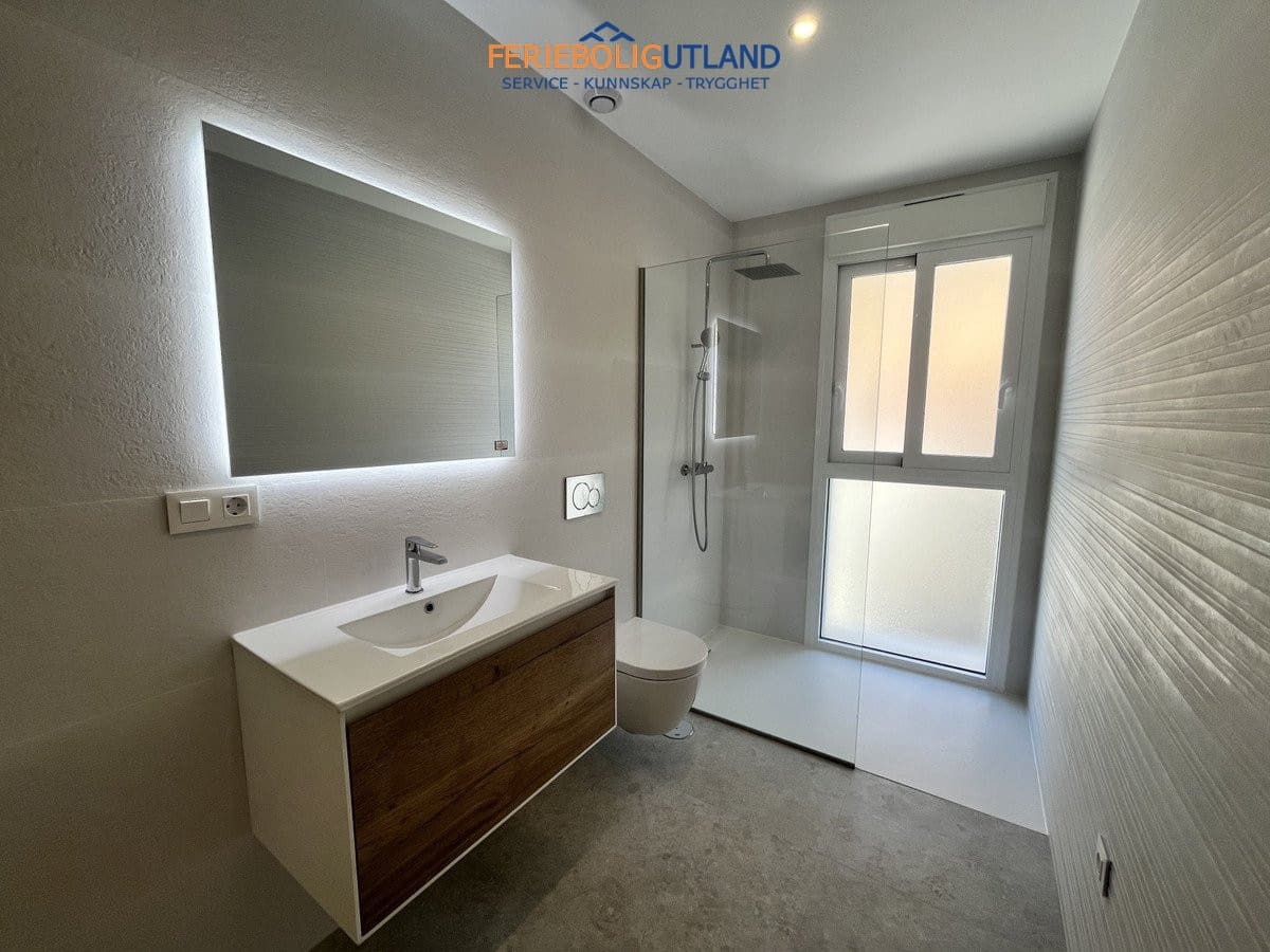 3 chambre Appartement à vendre à Torrevieja avec piscine garage - 370 000 € (Ref: 10006995)