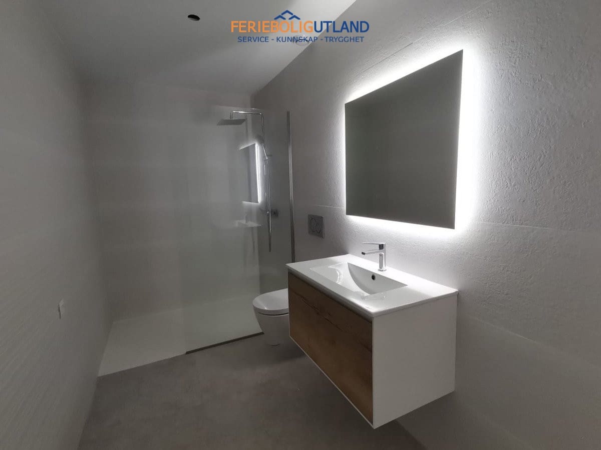 3 chambre Appartement à vendre à Torrevieja avec piscine garage - 370 000 € (Ref: 10006995)