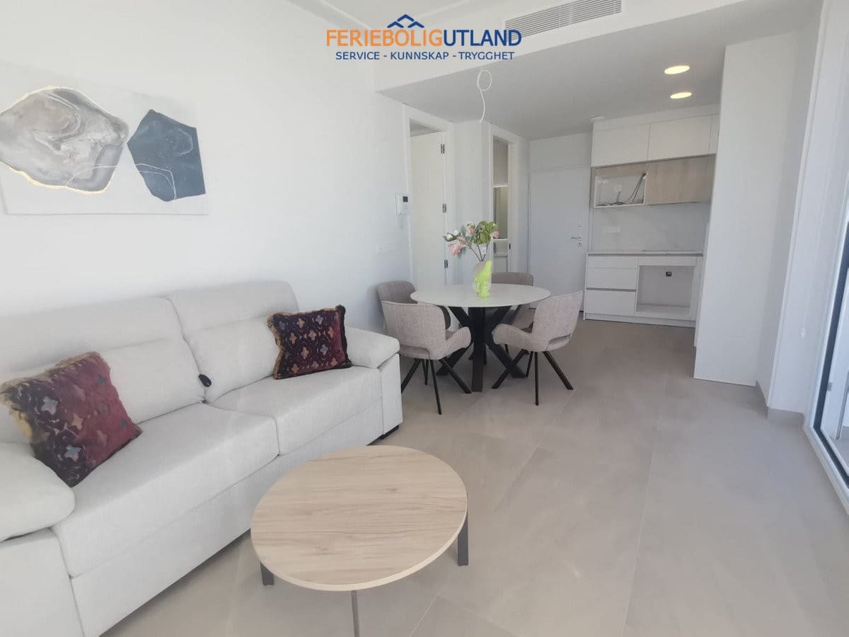 2 bedroom Penthouse for sale in Torrevieja with pool - € 459,000 (Ref: 10006996)
