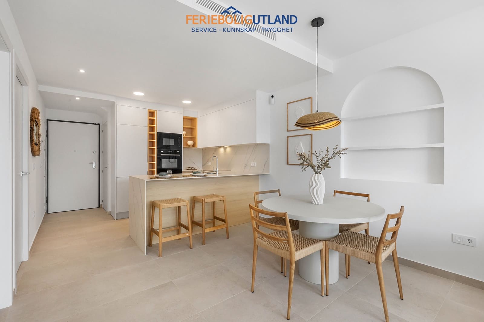 3 Zimmer Apartment zu verkaufen in Los Alcazares mit Pool Garage - 399.000 € (Ref: 10007001)