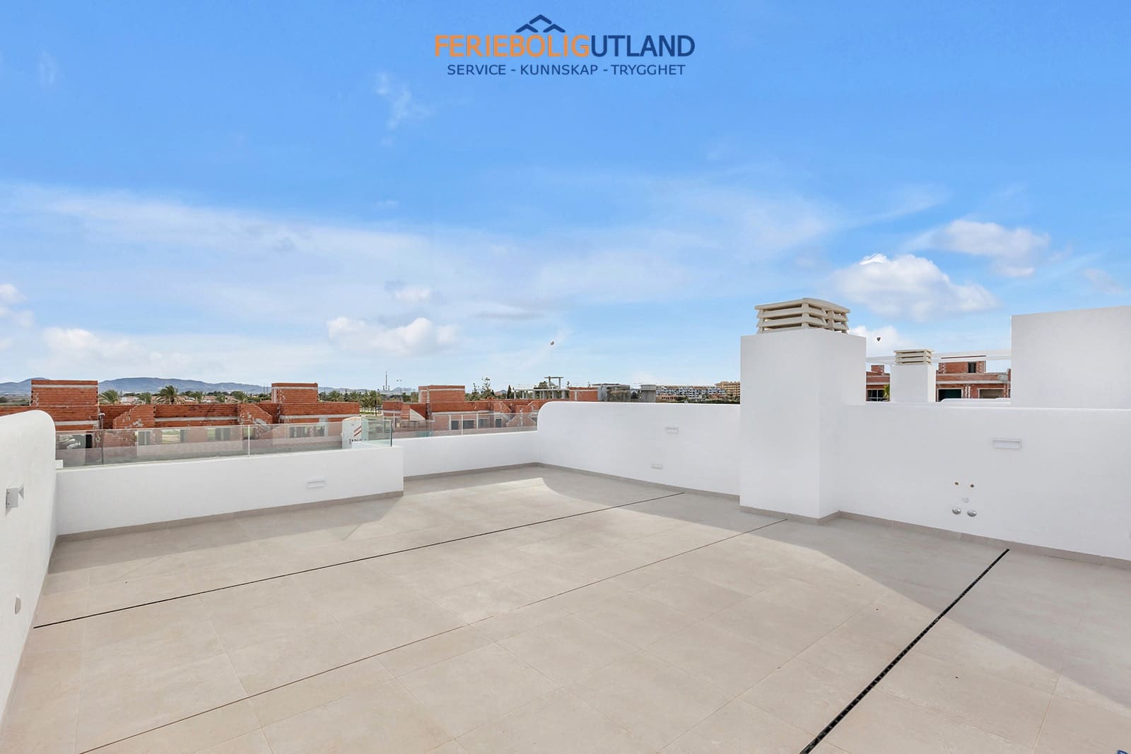 3 Zimmer Apartment zu verkaufen in Los Alcazares mit Pool Garage - 399.000 € (Ref: 10007001)