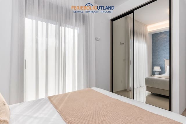 3 makuuhuone Huvila myytävänä paikassa Ciudad Quesada, Rojales mukana uima-altaan 
autotalli - 726 398 € (Ref: 10007006)