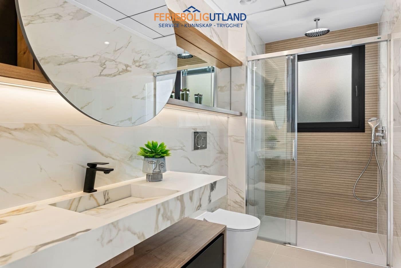 3 makuuhuone Huvila myytävänä paikassa Ciudad Quesada mukana uima-altaan 
autotalli - 726 398 € (Ref: 10007006)