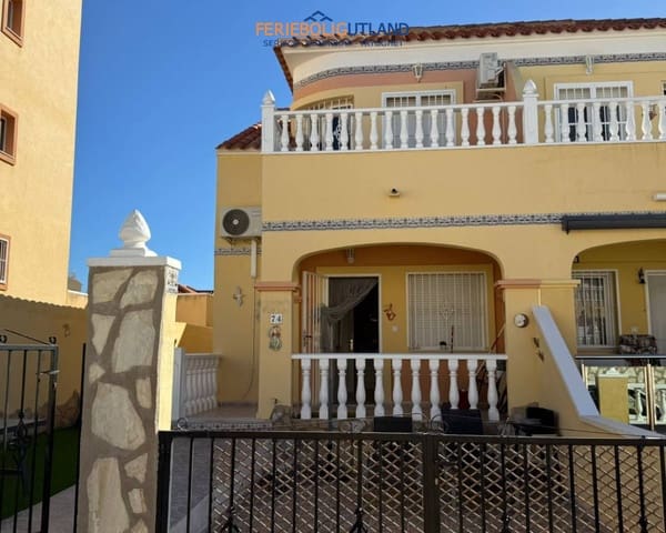 2 quarto Casa em Banda para venda em Blue Lagoon com piscina - 210 000 € (Ref: 10007010)